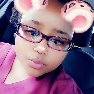 Meet your Posher, Anne